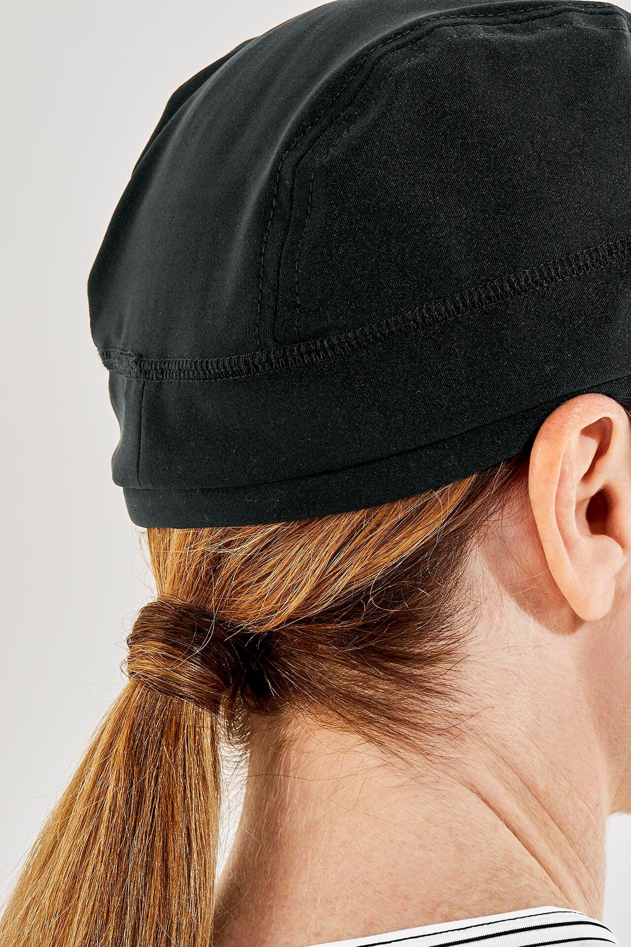 Emmet Fitness Cap with Ear Coverage | Black - Image 7