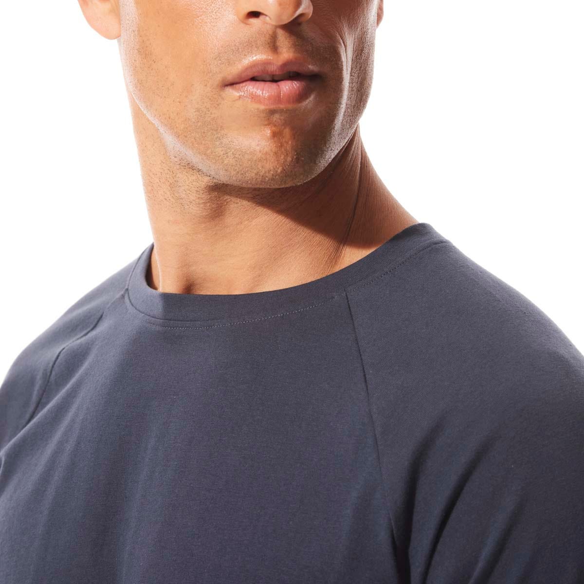 Men's Contractor Long Sleeve Tee | Charcoal - Image 3