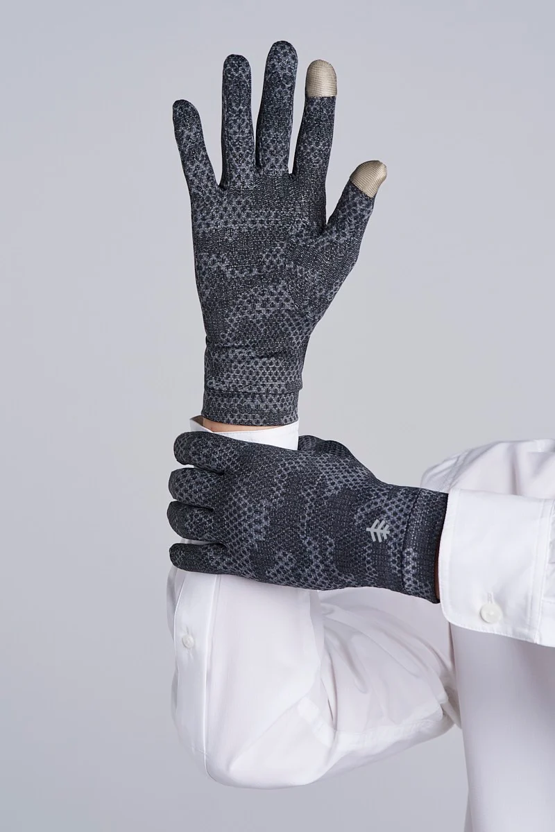 Unisex Gannett Full Finger Gloves | Charcoal Coolibar Camo - Image 2