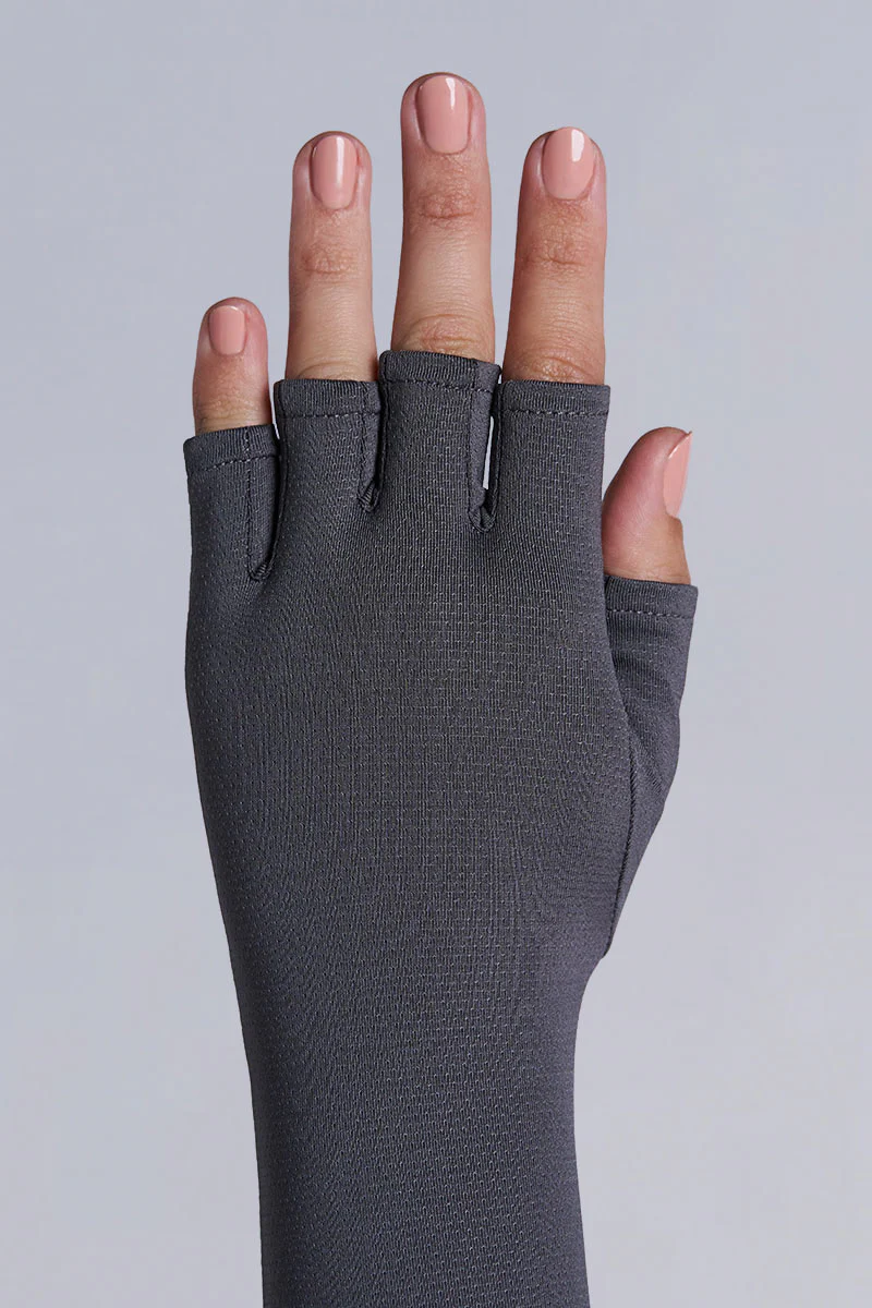Unisex Perpetua Long Fingerless Gloves | Charcoal - Image 4