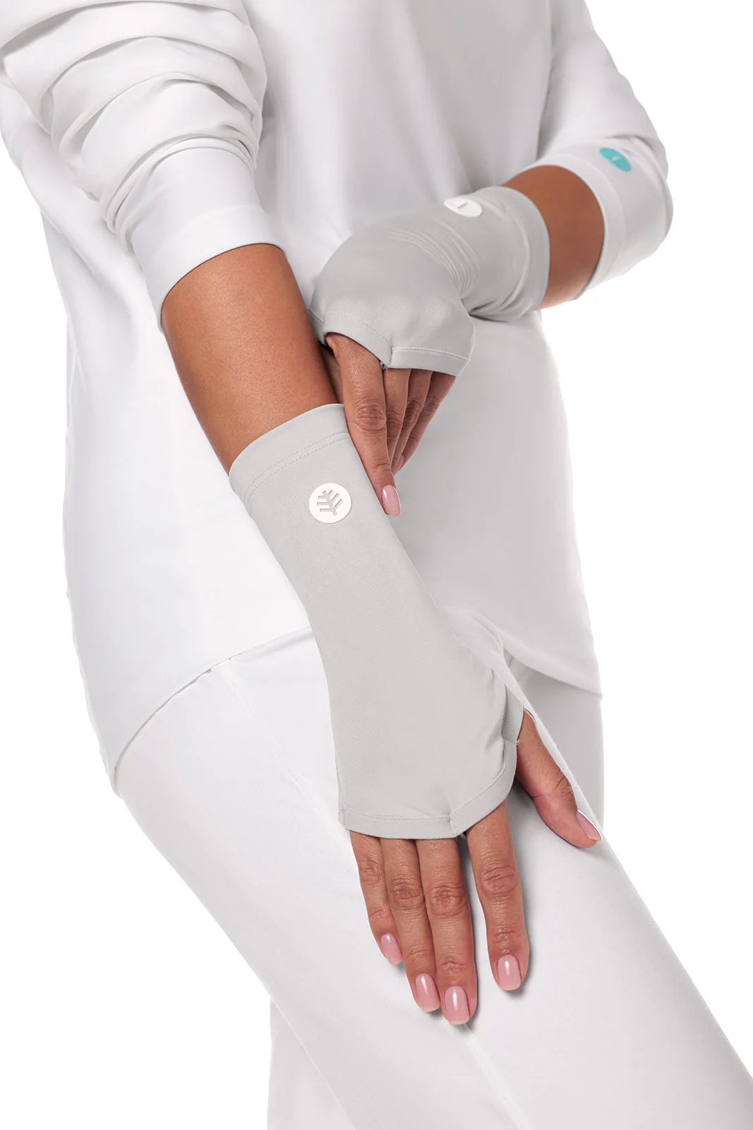 Unisex Tramo Performance Hand Cover | Sleek Grey - Image 3