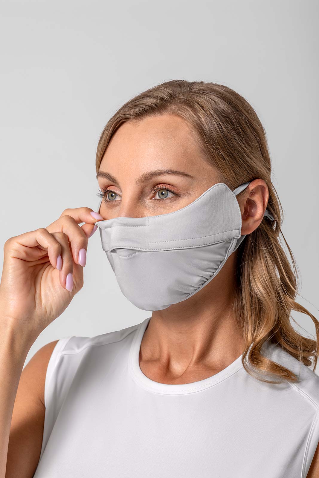 Unisex Zenith Face Mask with Adjustable Features | Sleek Grey - Image 3