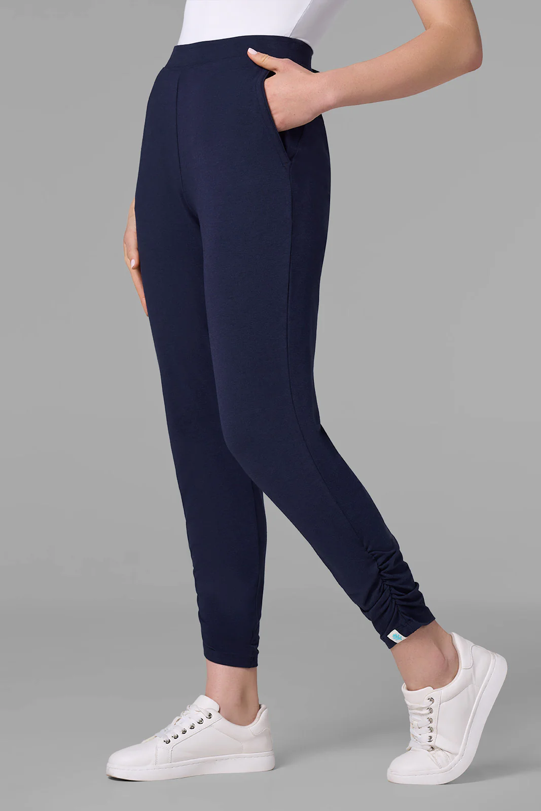 Women's Cafe Ruche Pants | Regular Parent - Image 4