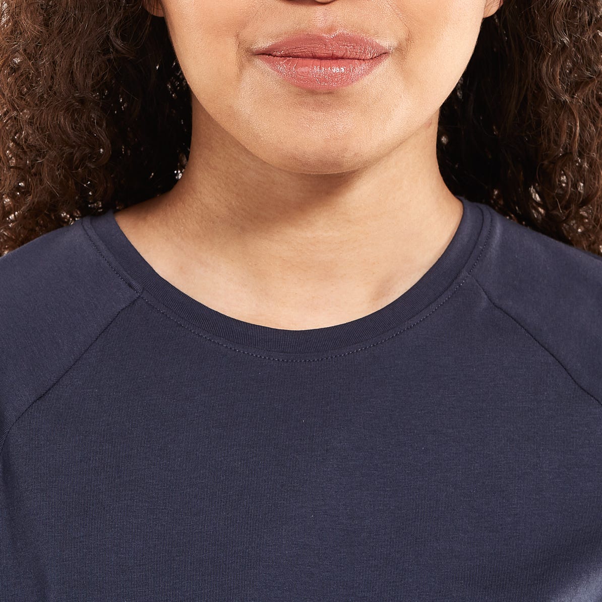 Women's Contractor Short Sleeve Tee | Charcoal - Image 4