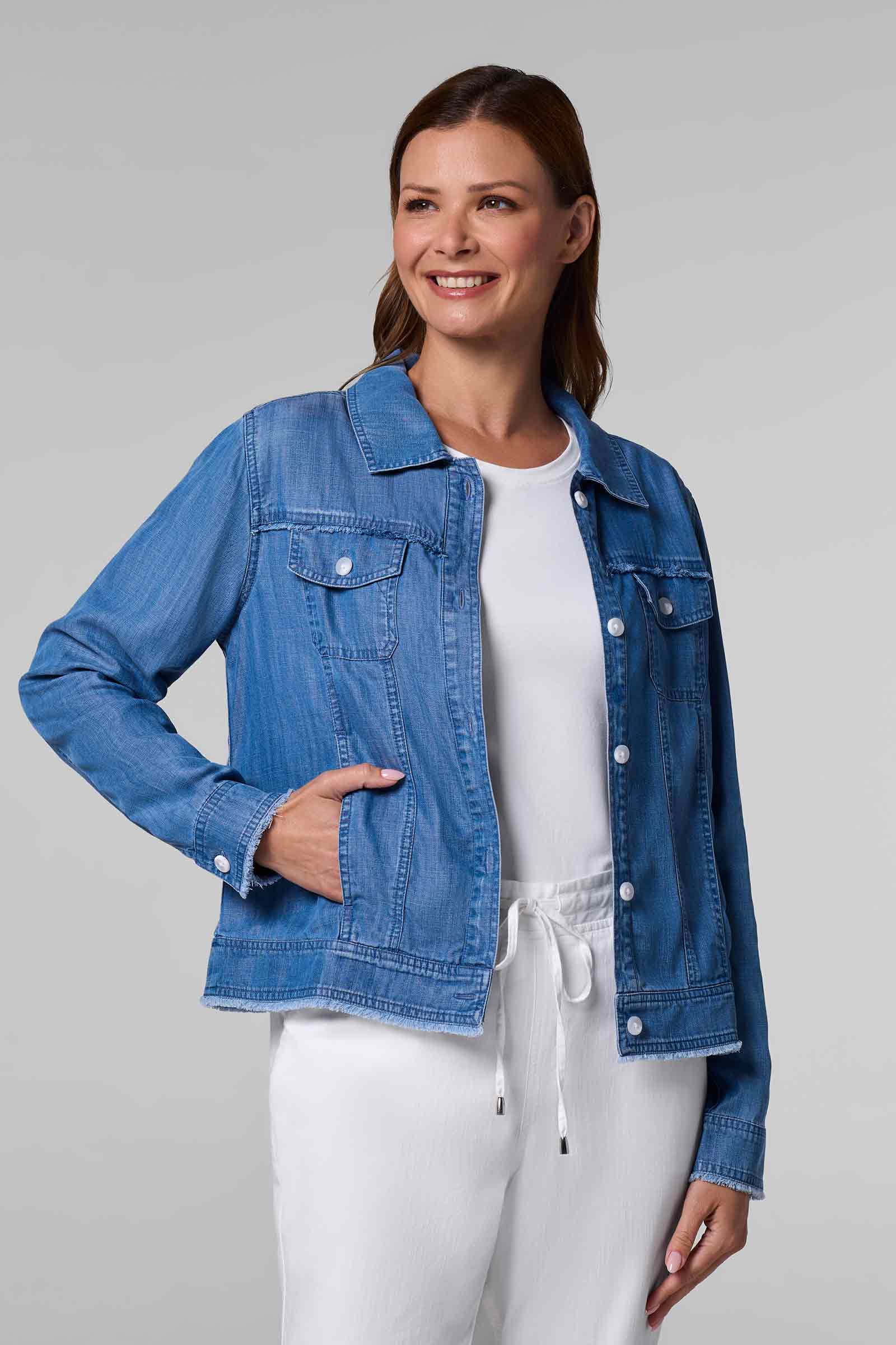 Women's Everglade Chambray Cropped Jacket | Regular Parent
