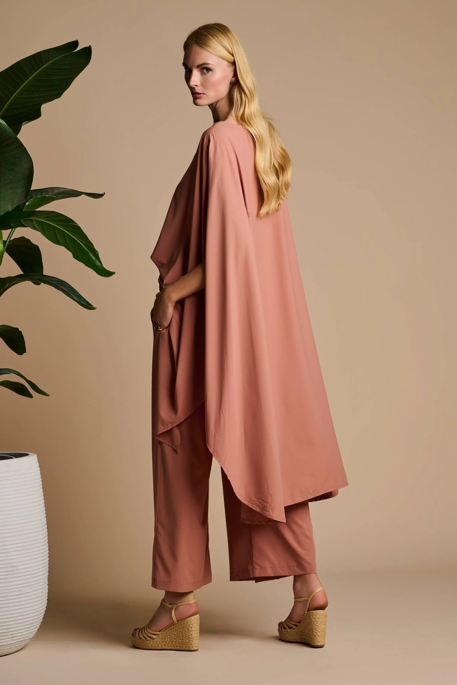 Hydra Sun Poncho | Mocha Mousse - Image 5
