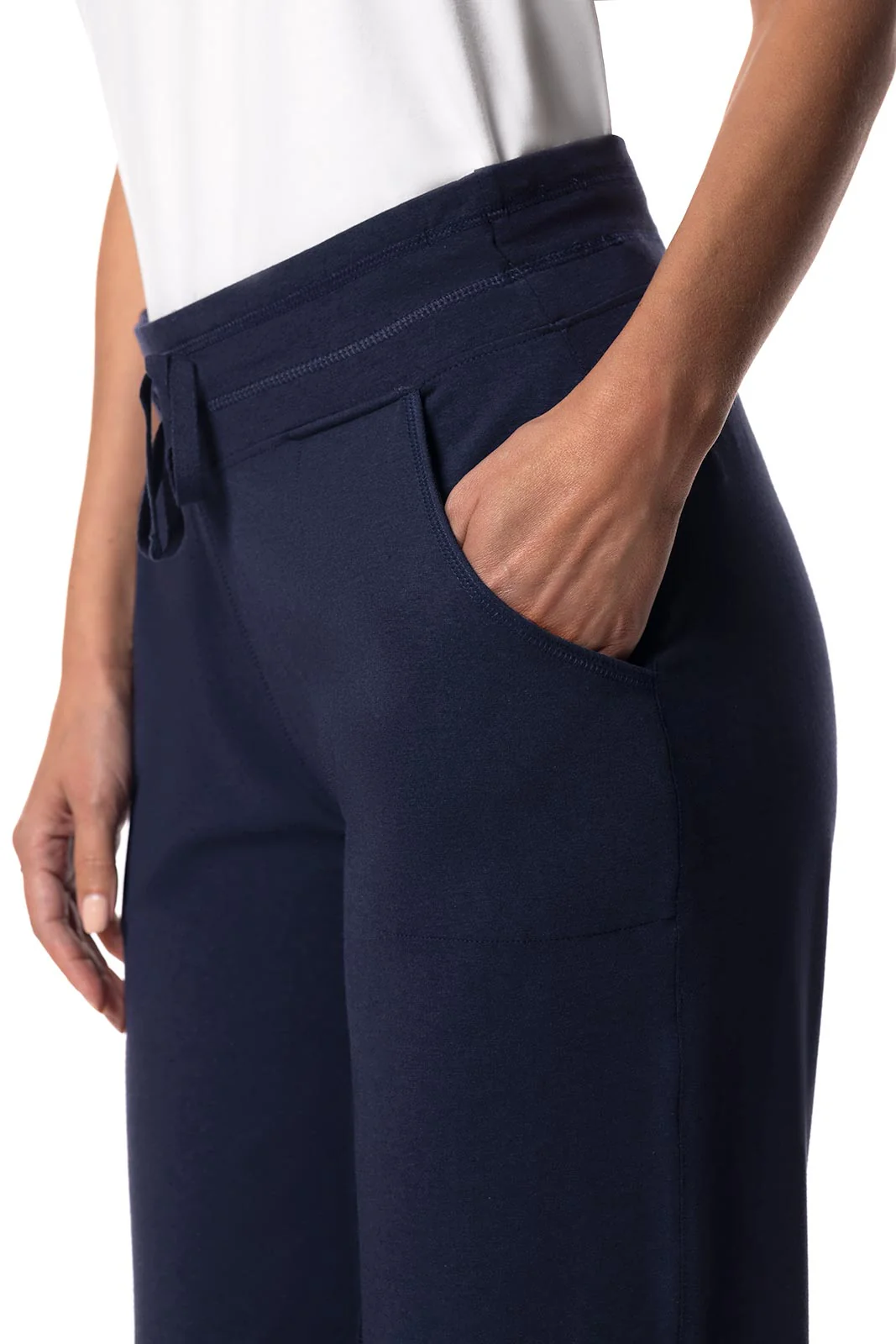 Women's Maho Weekend Pants | Navy - Image 4