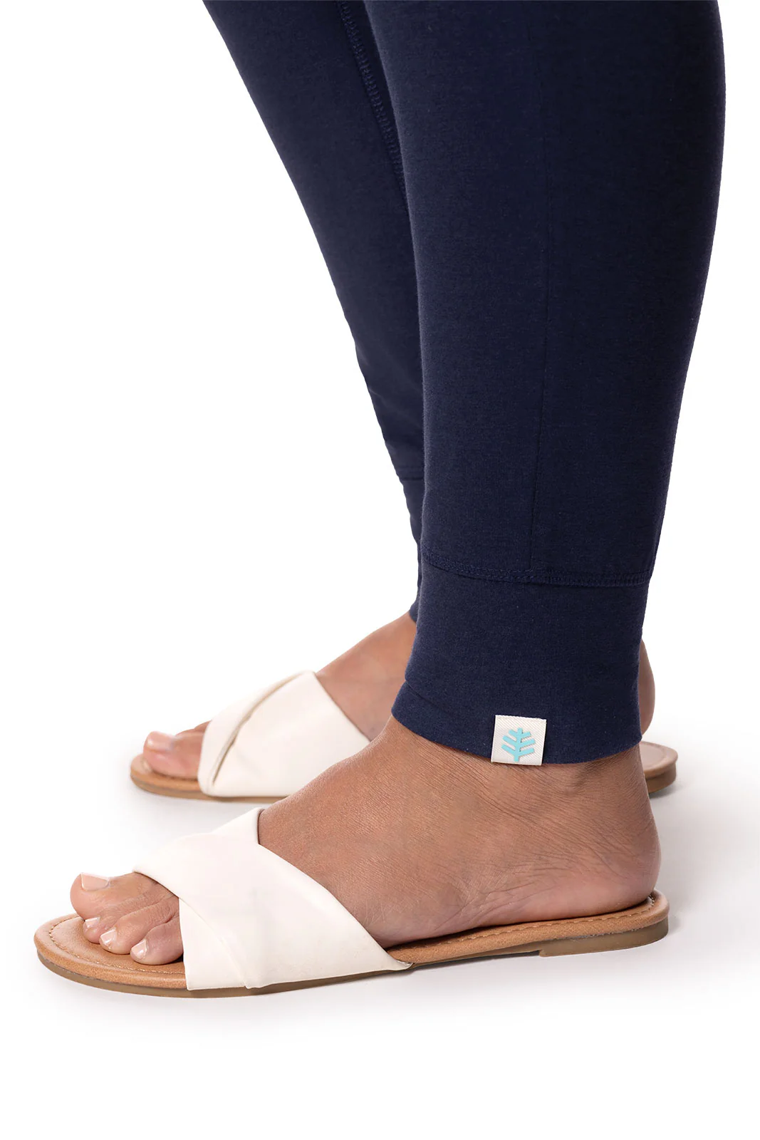 Women's Maho Weekend Pants | Navy - Image 5
