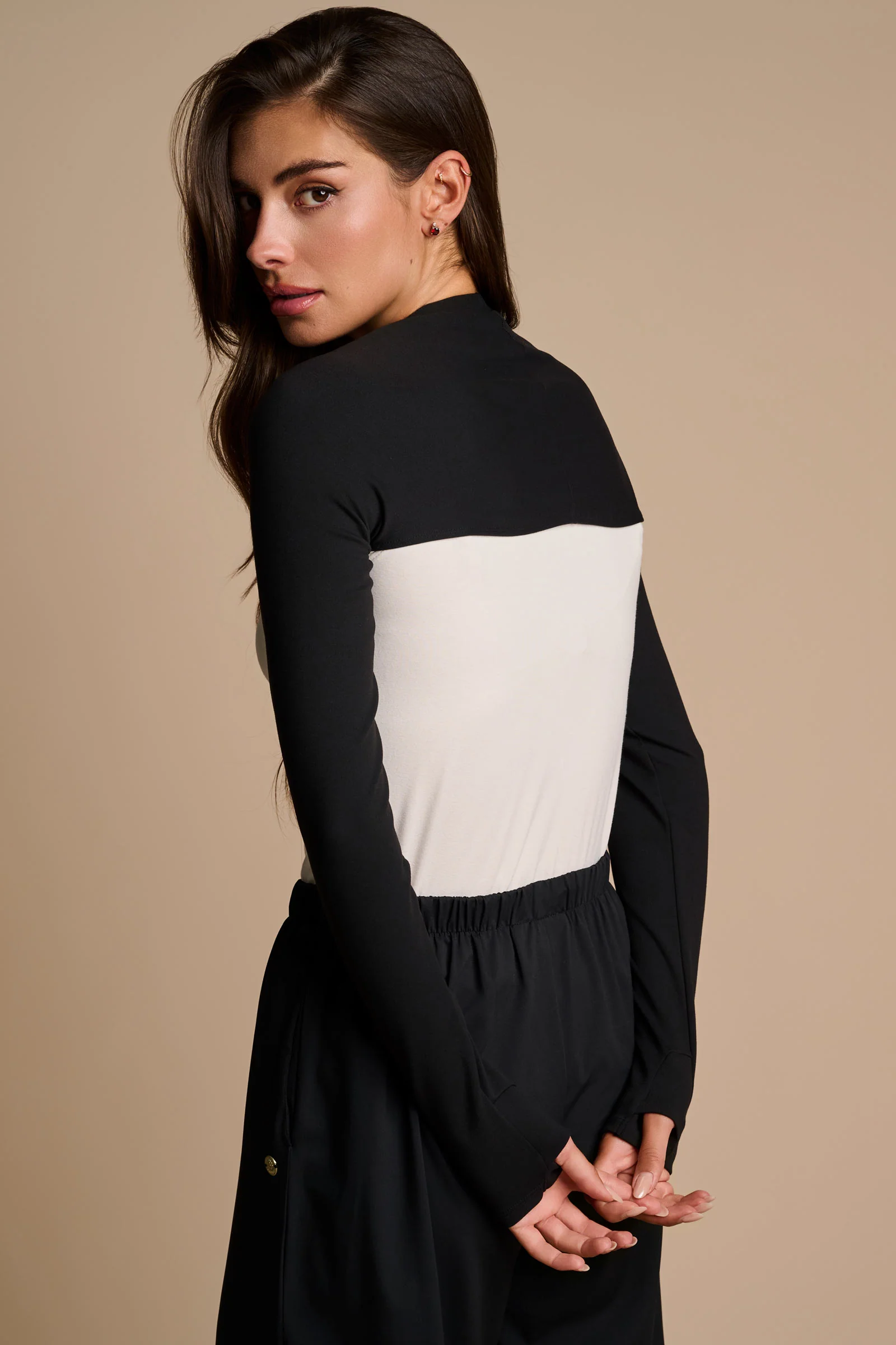Palm Bay Shrug | Black - Image 2