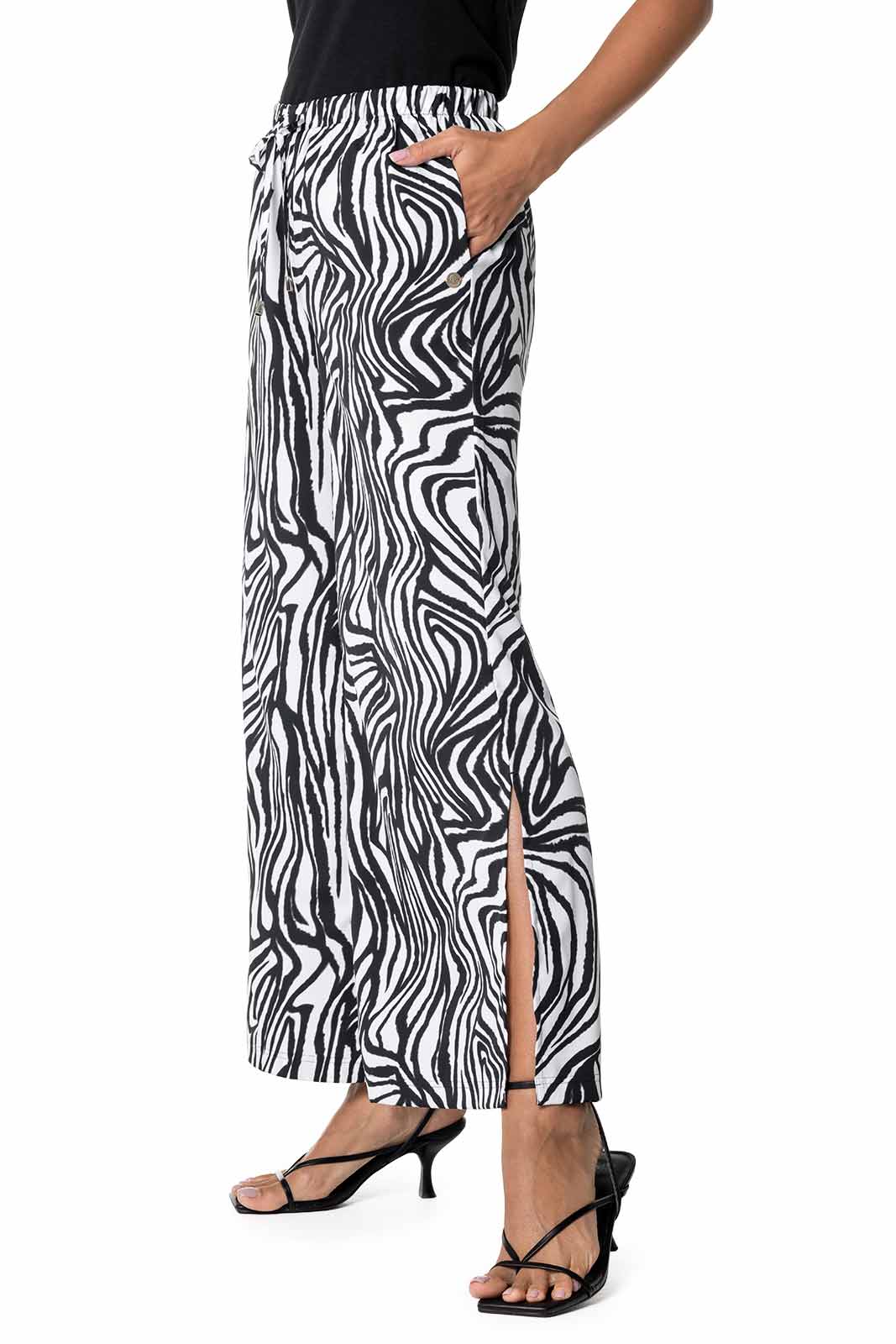 Women's Petra Wide Leg Pant | Black/White Running Zebra - Image 4
