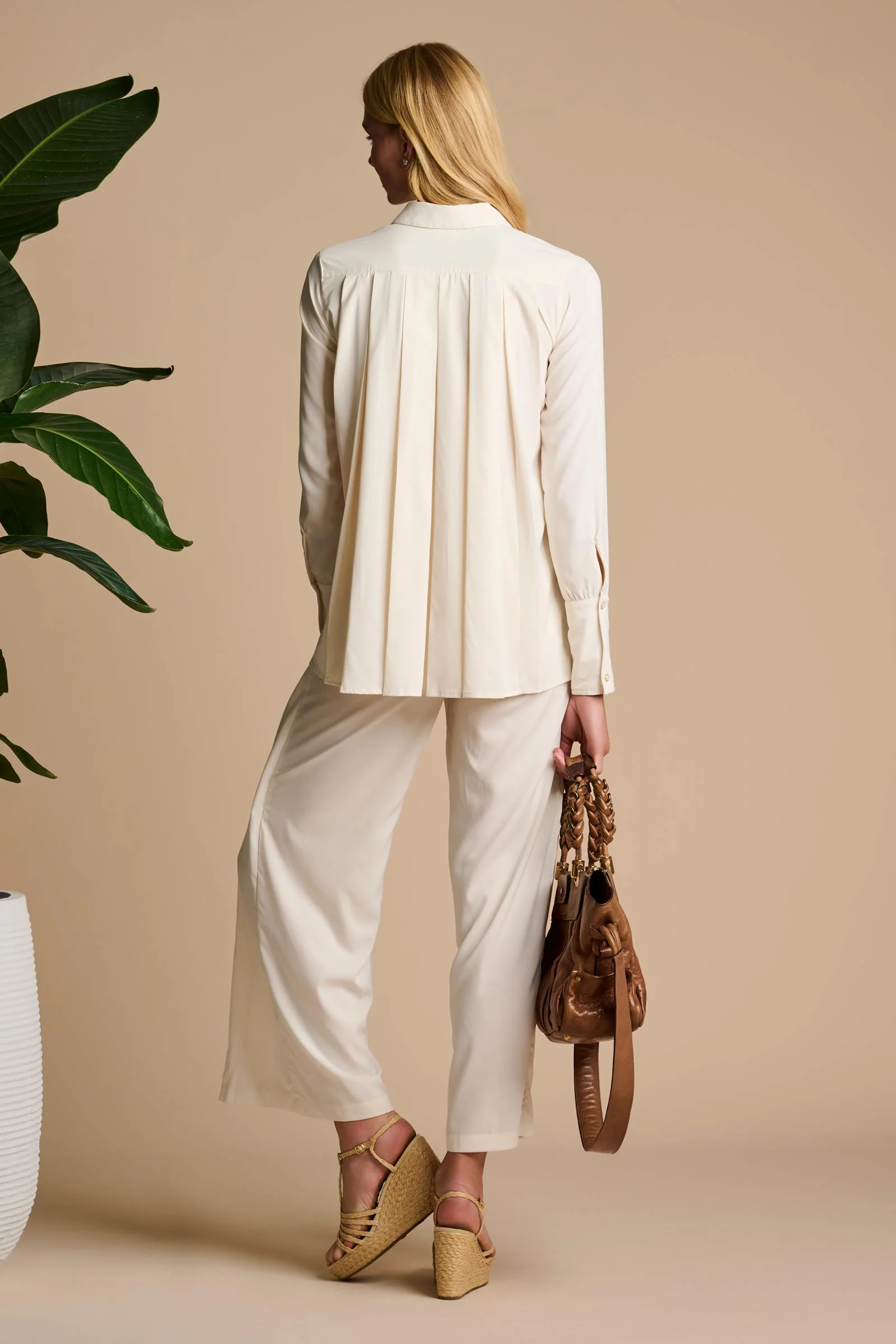 Rhodes Pleated Back Shirt | Vanilla - Image 3