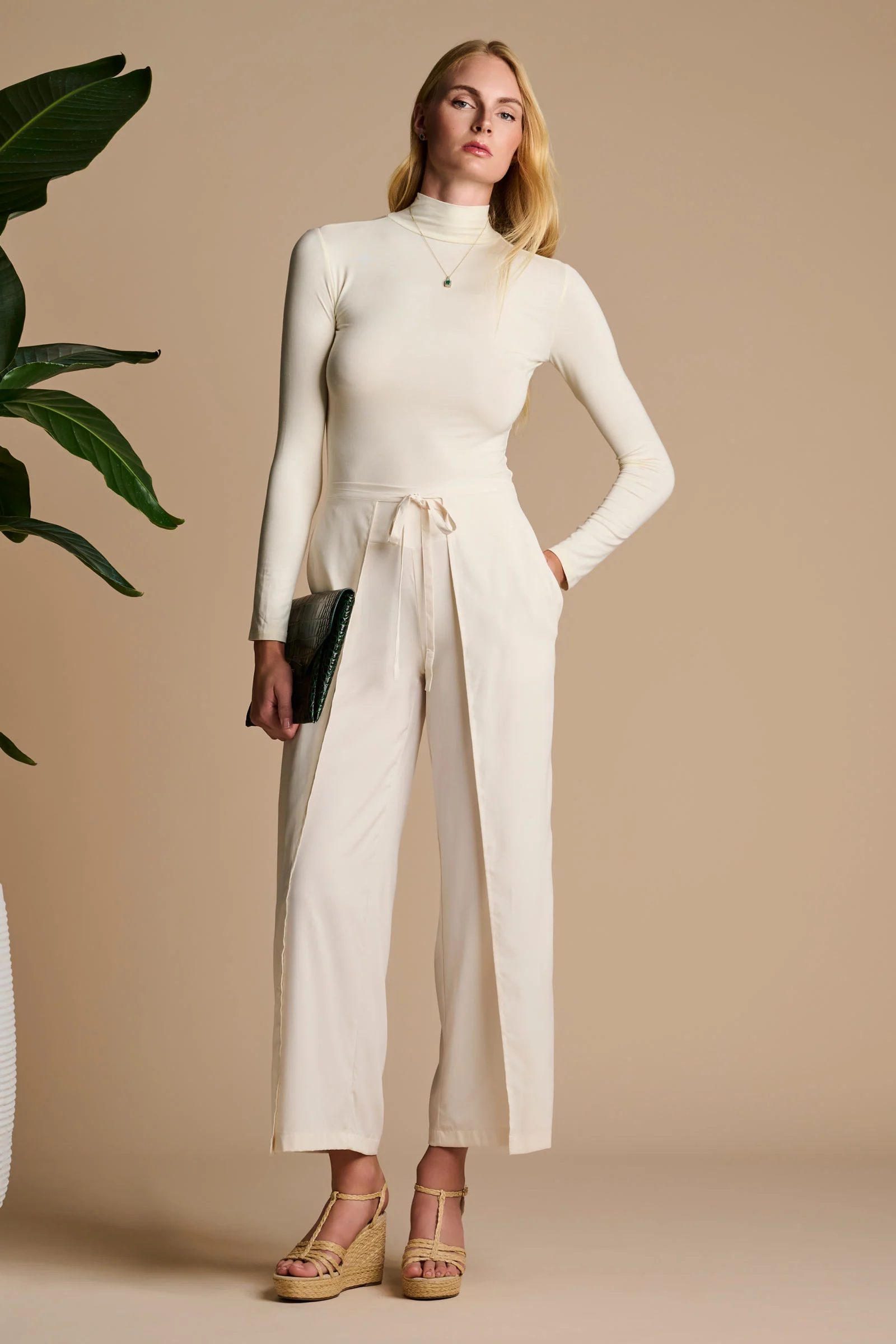 Roule Turtleneck Top | Vanilla - Image 4