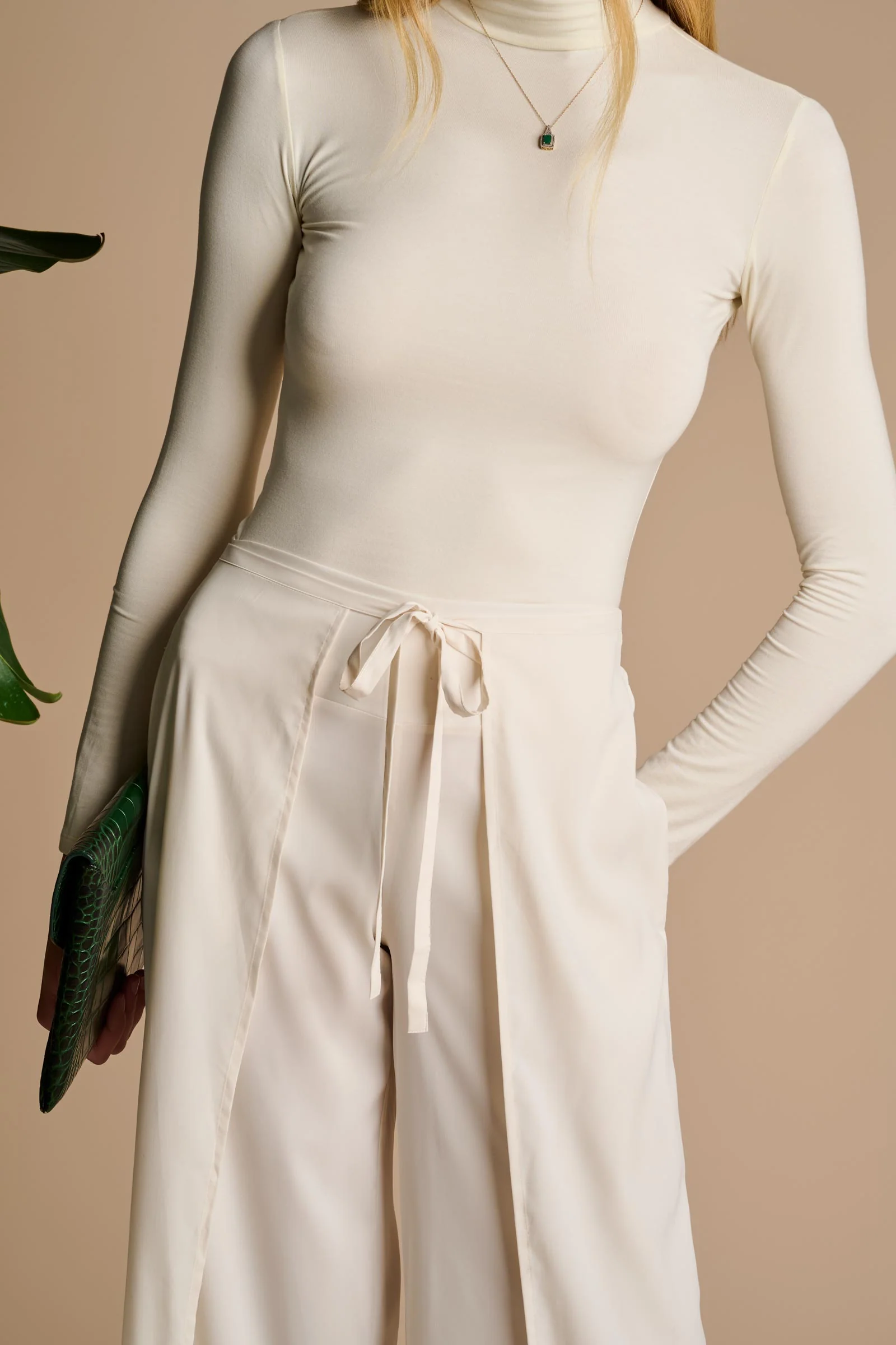 Roule Turtleneck Top | Vanilla - Image 7