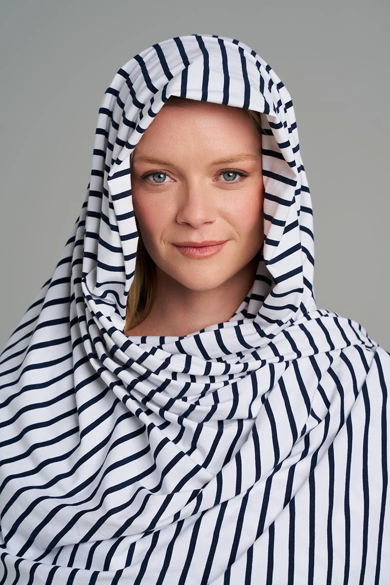 Women's Sanibel Everyday Beach Shawl | White/Navy Stripe - Image 8