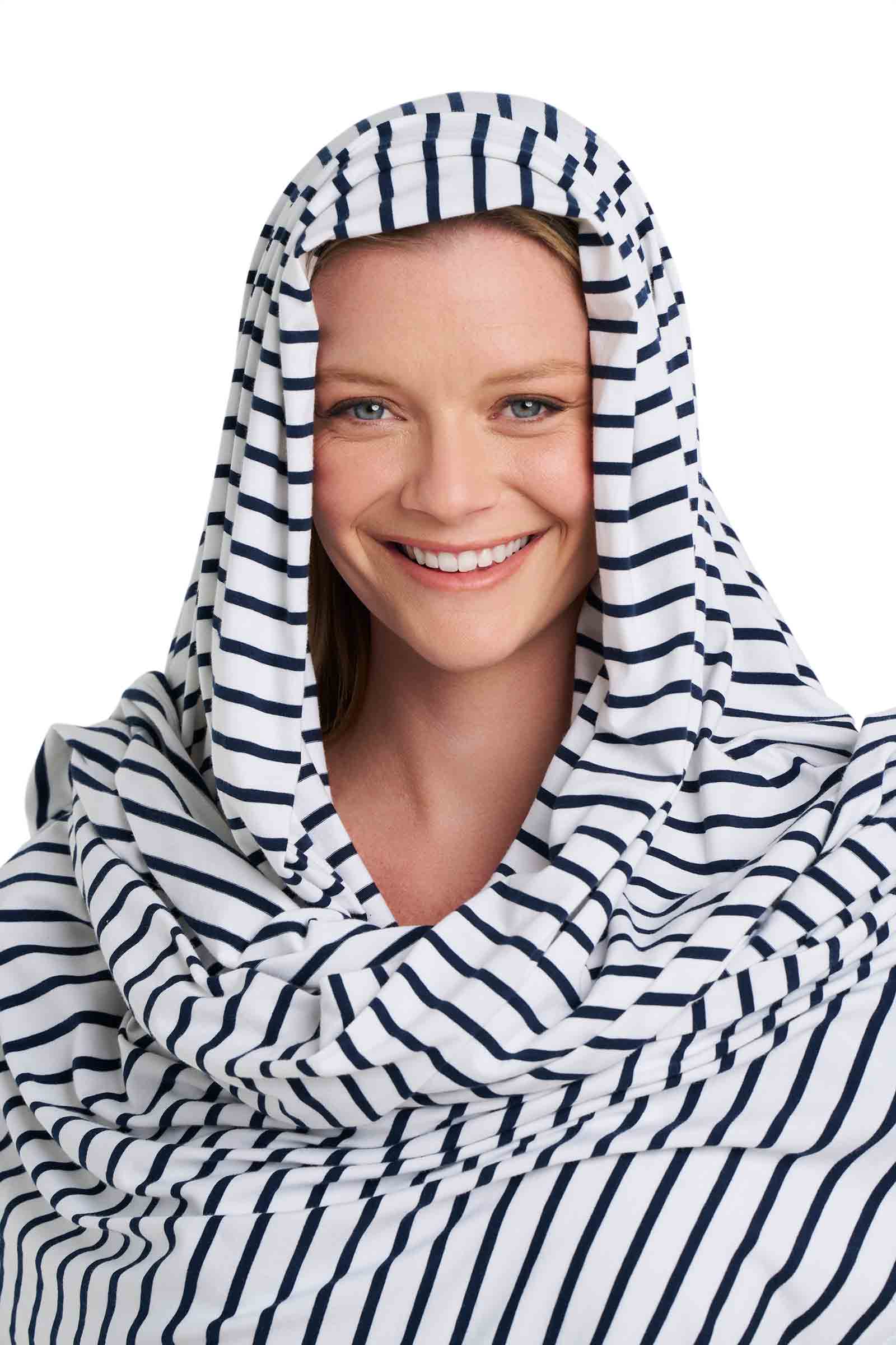Women's Sanibel Everyday Beach Shawl | White/Navy Stripe - Image 9