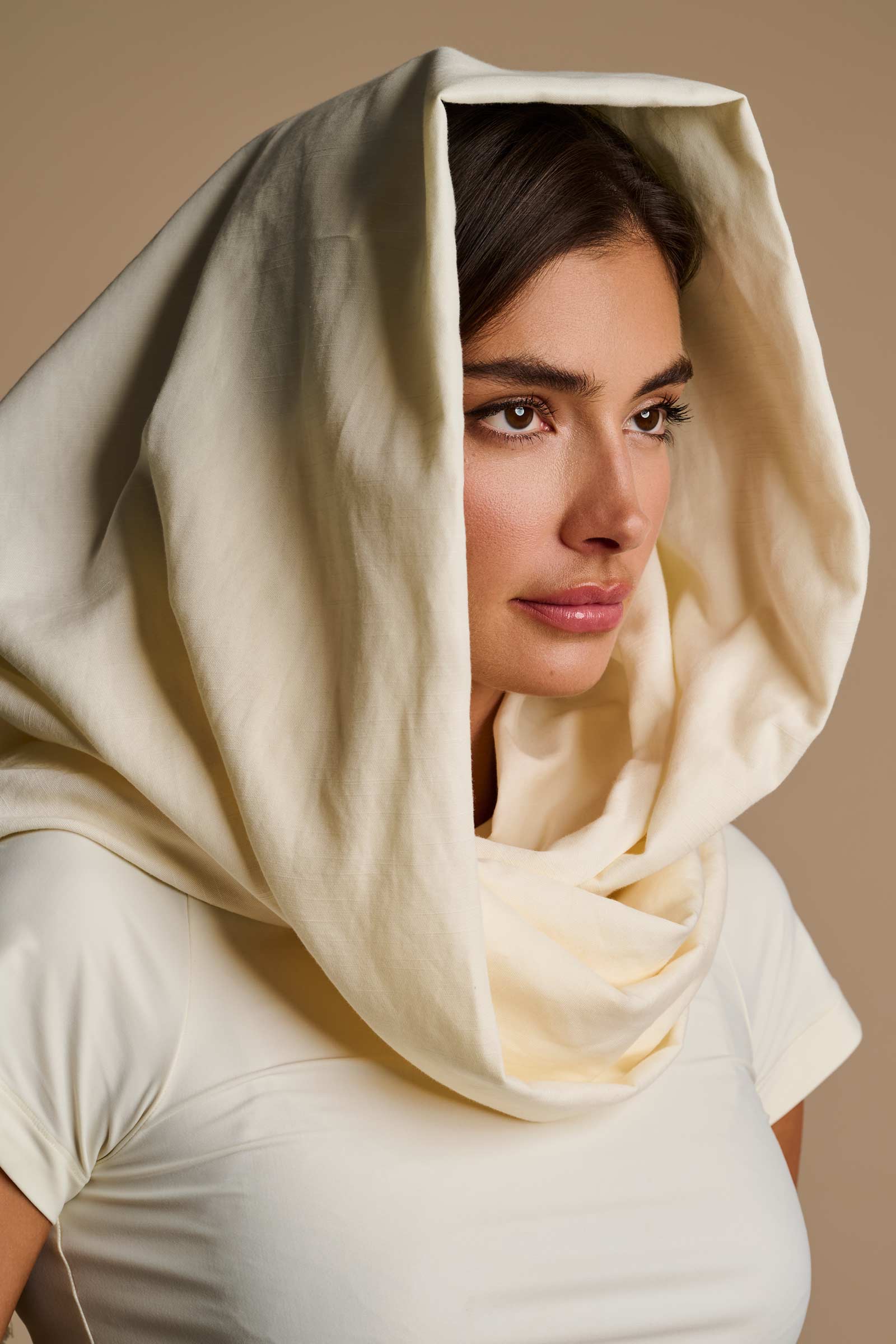 The Melbourne Shawl | Vanilla - Image 6