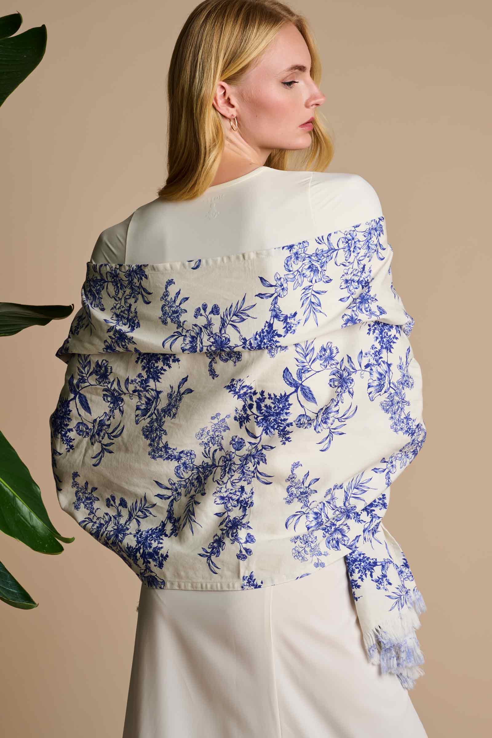 The Melbourne Shawl | Vanilla China Blue Damask - Image 7