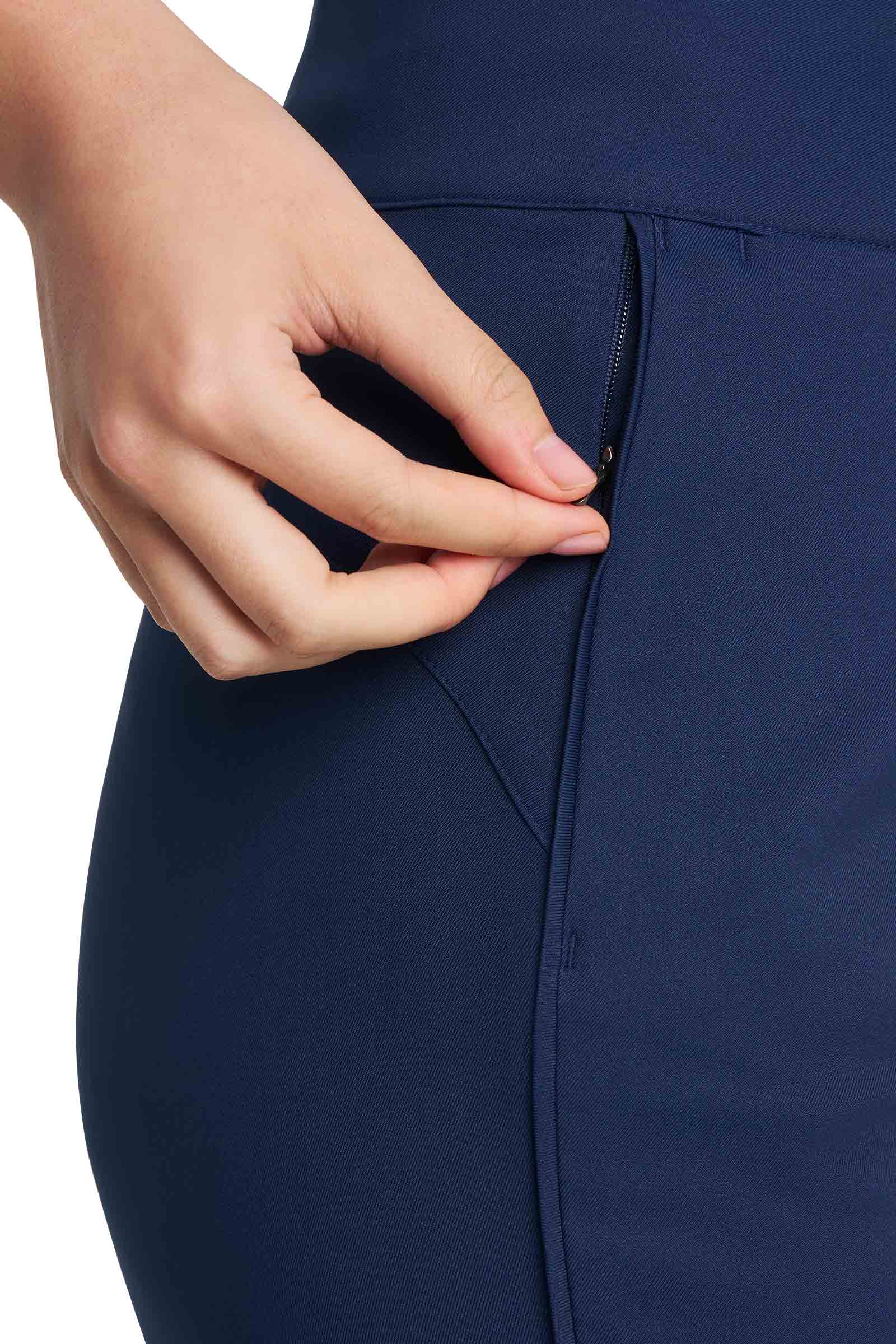 Women's Valorus Golf Shorts | Navy - Image 9