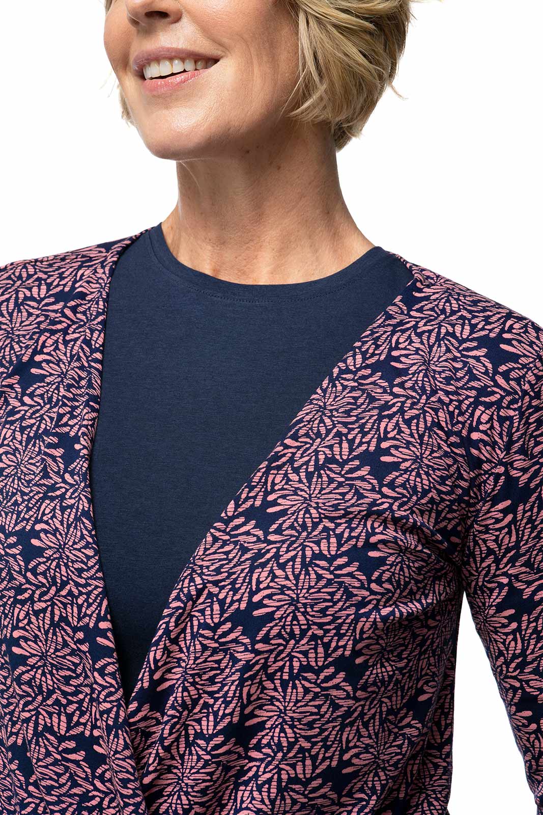 Women's Vrae Fashion Wrap | Peachy Pink Etched Flowers - Image 4