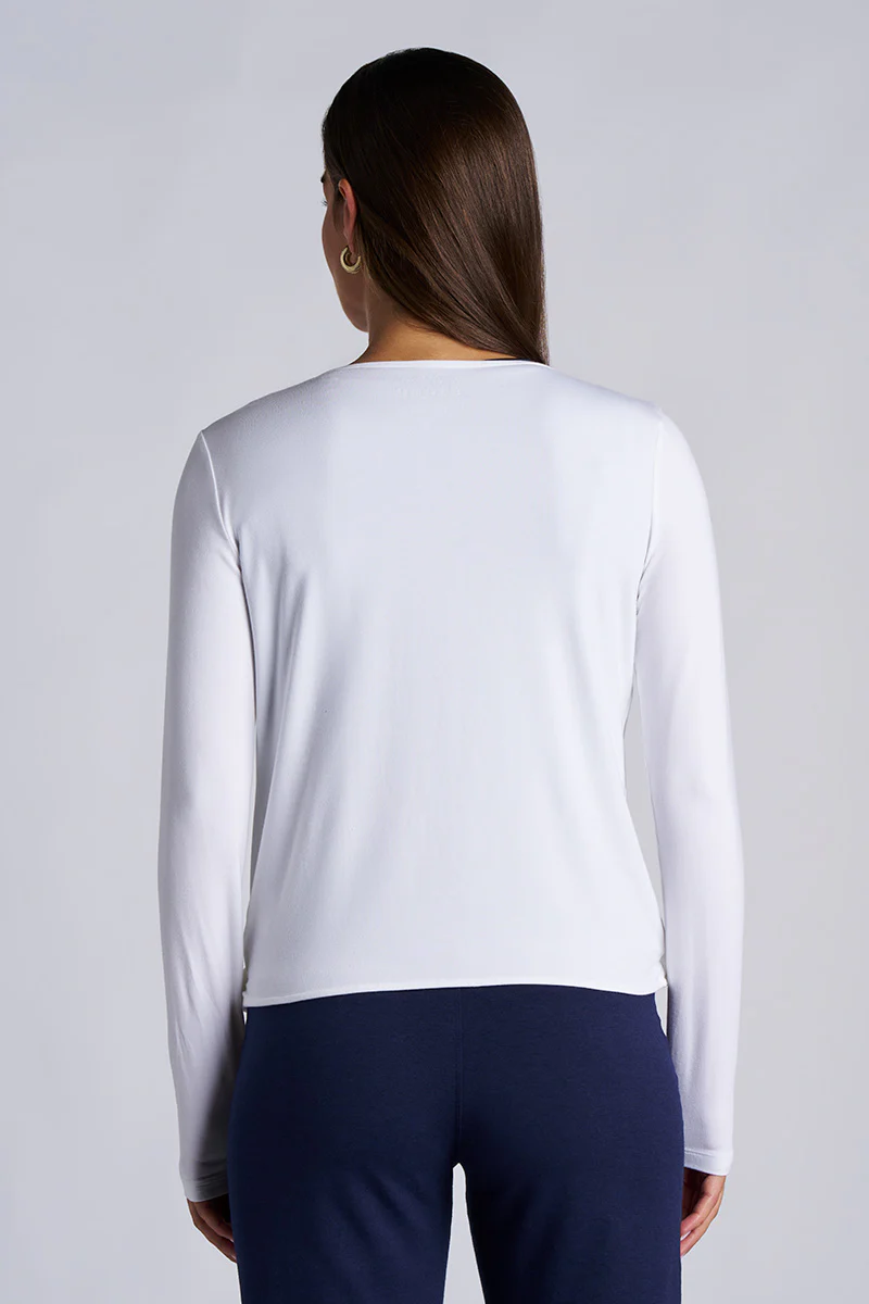 Women's Vrae Fashion Wrap | White - Image 3