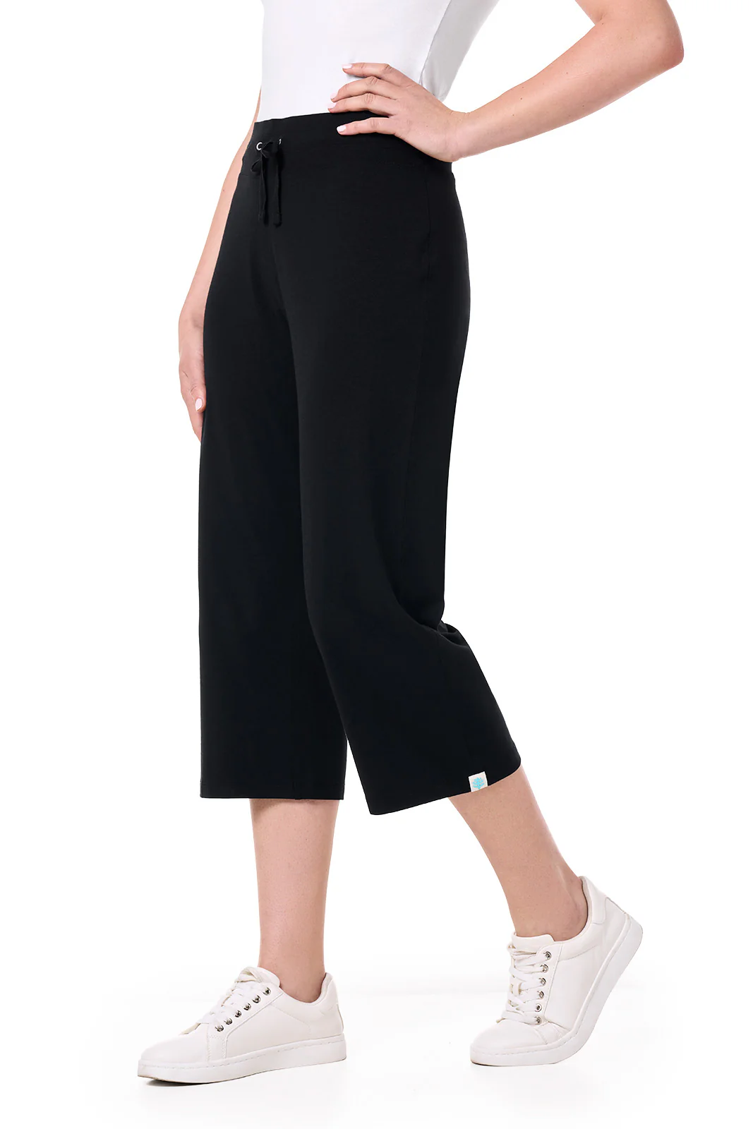 Women's Windley Beach Capris | Black - Image 3