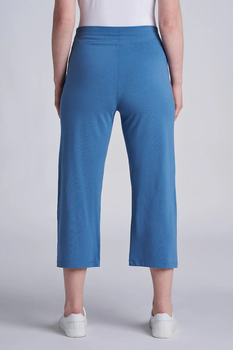 Women's Windley Beach Capris | Blue Dusk - Image 2